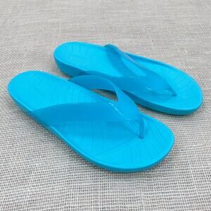 Crocs Splash Glossy Fun Flip Flops, Aqua Blue, Ladies 9, NWOT